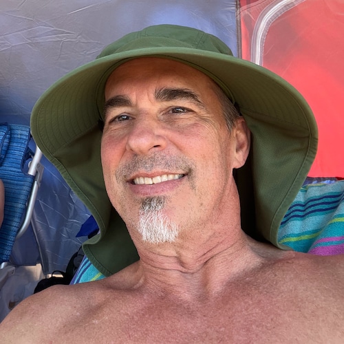 constitutional conservative, life educated and connecting the dots. HappilyMarried Pureblood Patriot MAGA🇺🇸Trump won �...