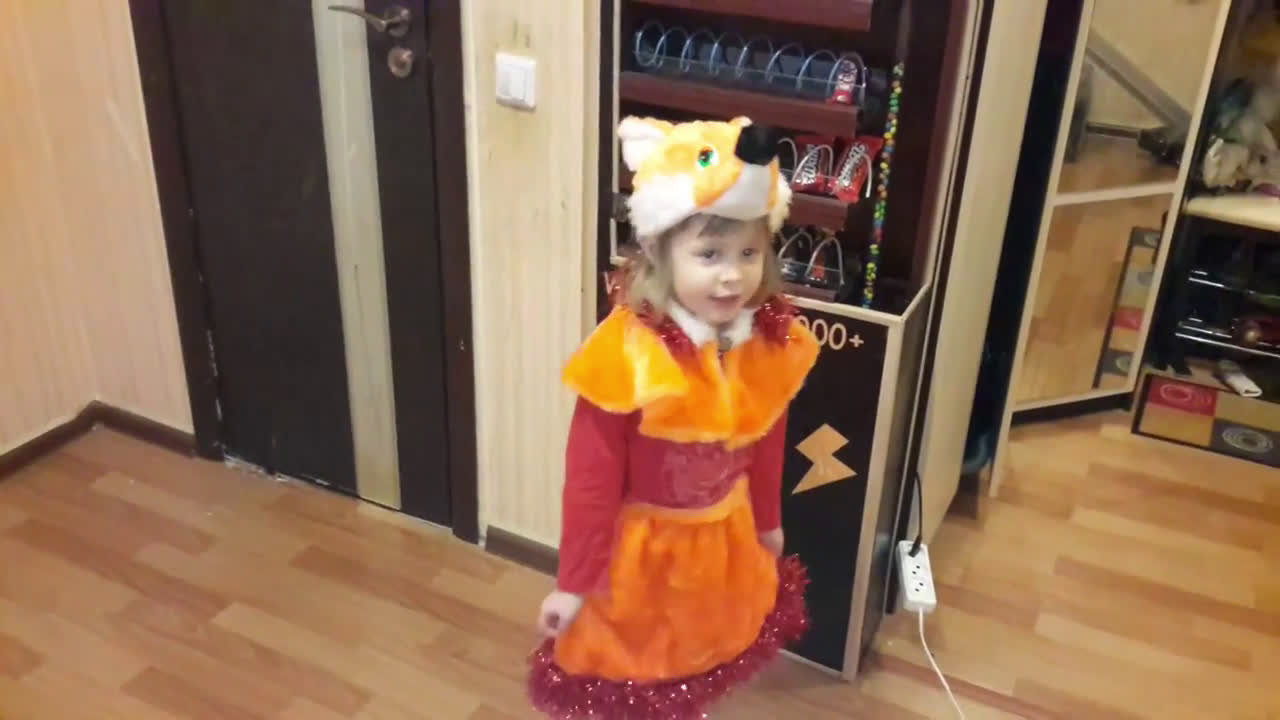 #Macaque_Tostagger_Wakaba