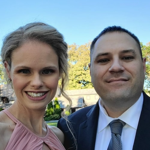 Pro 2A Army vet, Constitutional Conservative and political junkie