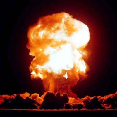 Navigating the Financial Collapse & Dollar Devaluation from an Austrian Economics Perspective.  US Constitution, anti-gl...