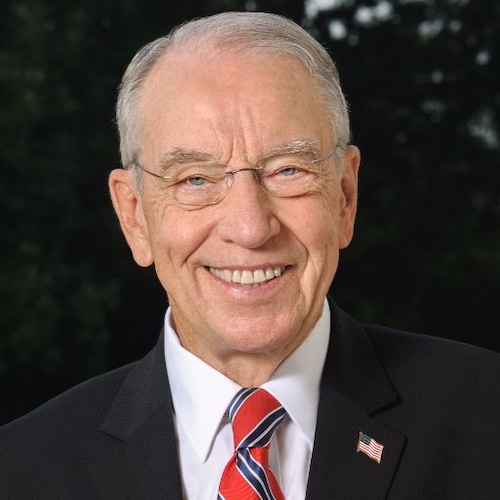 U.S. Senator. Family farmer. Lifetime resident of New Hartford, IA. Also follow @GrassleyPress for news and information.