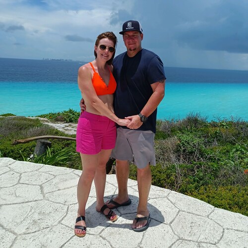 Florida raised family man deeply grounded in traditional American values & a patriot that is unashamedly spreading my "t...