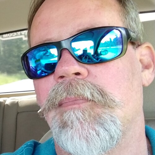 OTR trucker. Hauling food, clothing and anything else we need. Unvaxxed American.