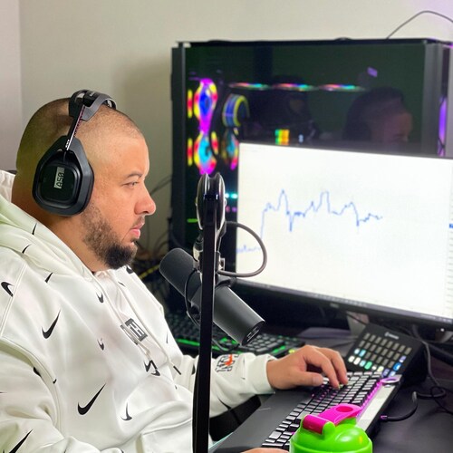 Cryptocurrency (Bitcoin) / forex / binary trading is an  trading platform were you invest capital to earn huge amount of...