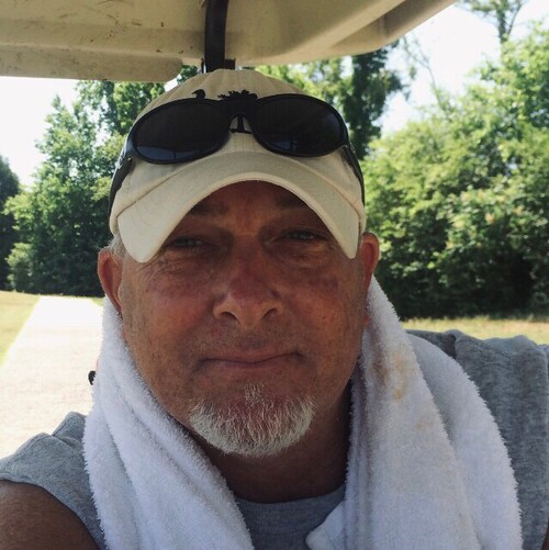 Conservative American 🇺🇸  that loves God and this country!                          🇺🇸MAGA🇺🇸