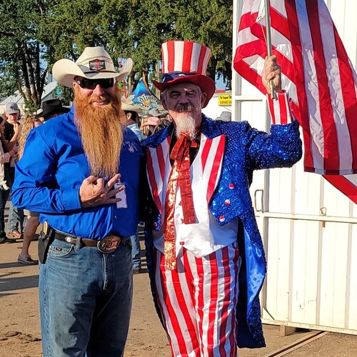 my pronouns are "Hey/you" or "nice beard" I'll answer to any..