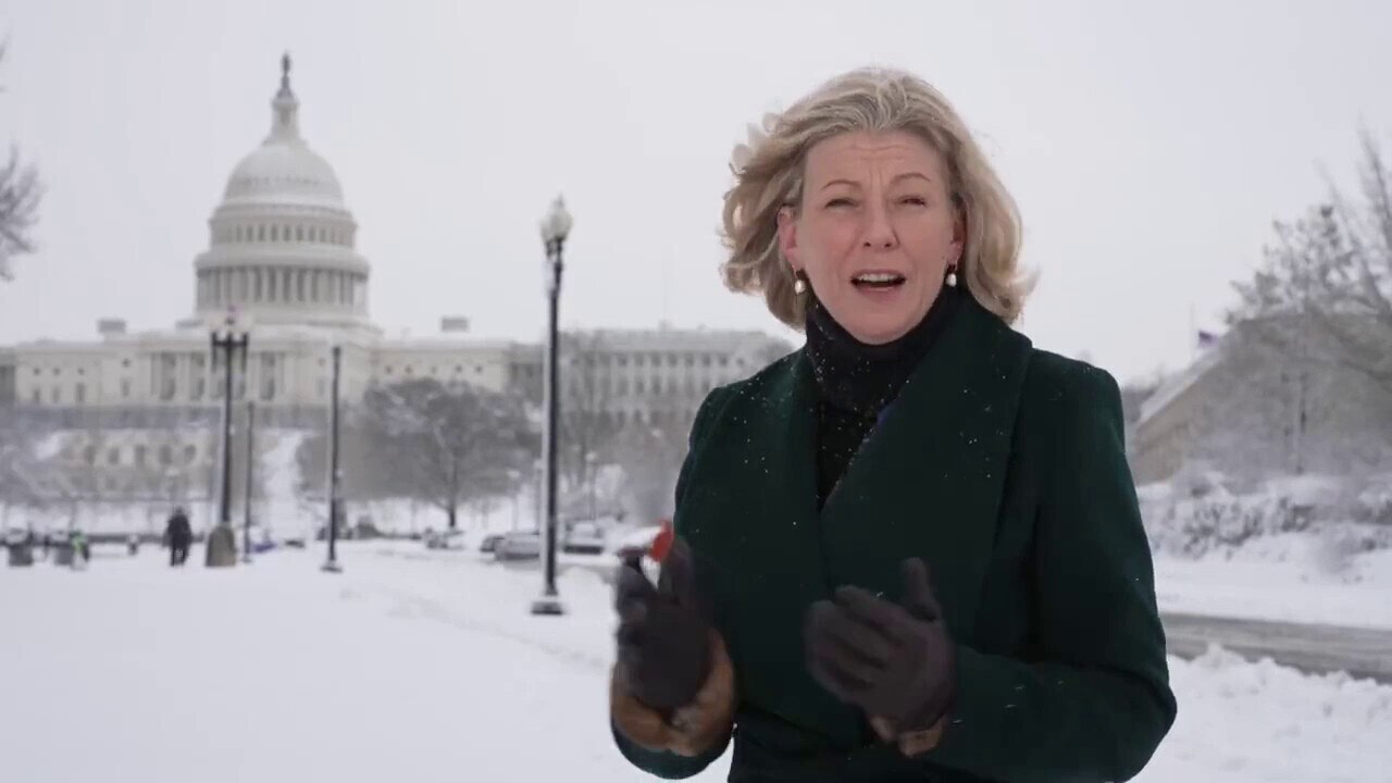 God says ENOUGH of the lies! Then shuts up reporter as she talks about Jan 6th. 🙌
 

