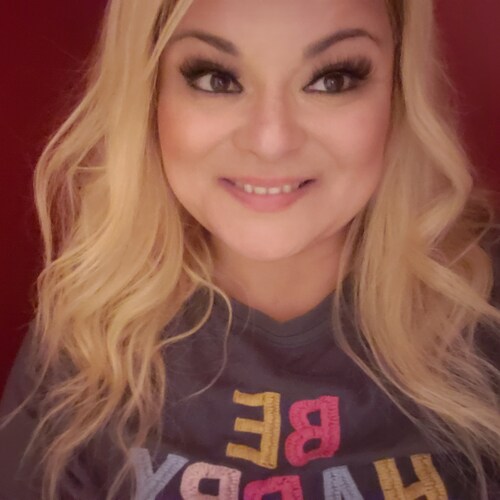 100% hispana, trilingual, and a firm believer in the 11th commandment.