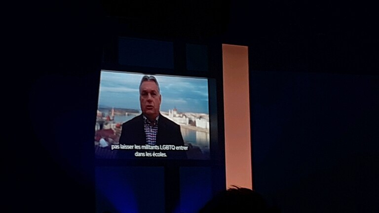 Le premier ministre hongrois, Viktor #Orban, ne cache plus sa grande proximité politique avec Marine Le Pen. Il a lui aussi envoyé un message. #Reims #RN #