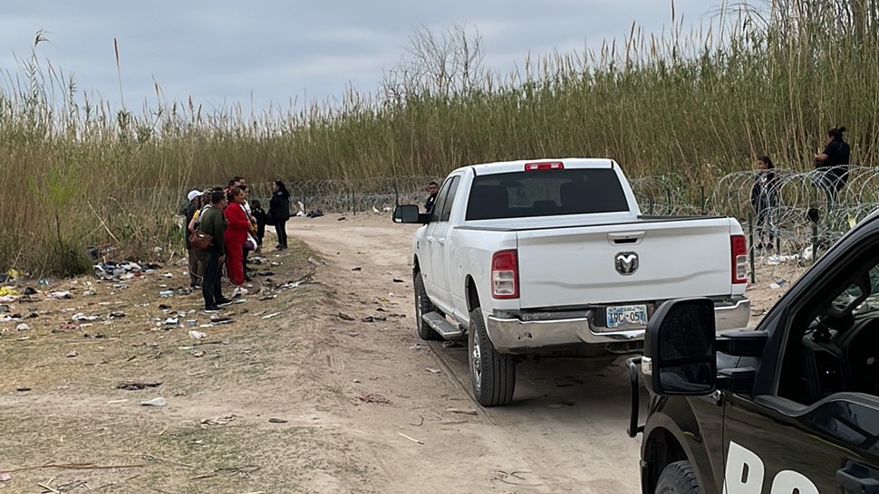 Border Invasion 🚛 🍊 🇺🇸 Livestream 2022-03-29