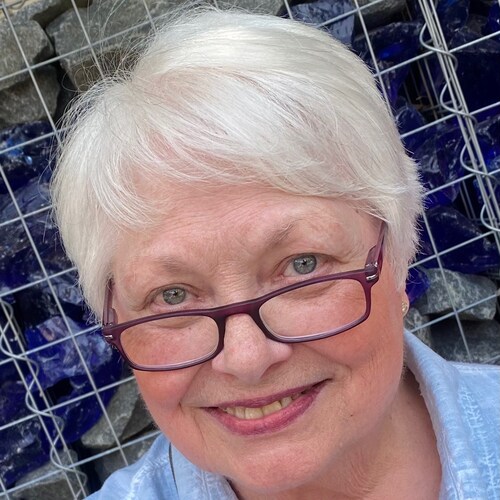 Wife, mom to two, nannie to two.  MAGA!
Trump is my president.
Biden is an imposter.  NO MSG!
  🇺🇸🇺🇸🇺🇸🇺🇸🇺🇸🇺🇸...