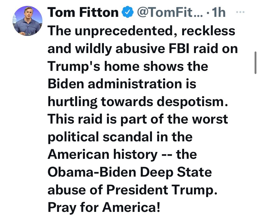 Share this REPOST if you’re as LIVID as I am about the #maralago raid 

Where was the FBI raid on Hi...