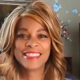 Looks like fighting age men to me, not immigrants! 战斗年龄的男人，而不是移民。