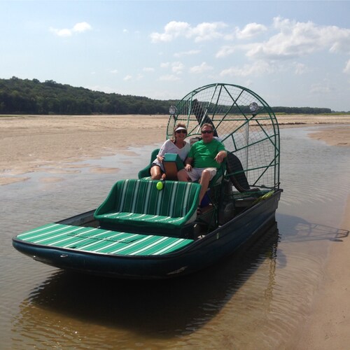 I love the USA, and  I am sick and tired, of the lefties trying to turn us into Commies!  I am dedicating my life to bri...