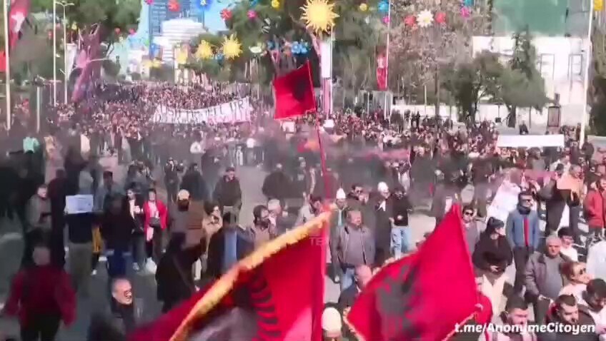 Tens of Thousands of Albanians Protest Against Soaring Fuel and Food Prices as the Cost of Living Skyrockets

Video: @AnonymeCitoyen