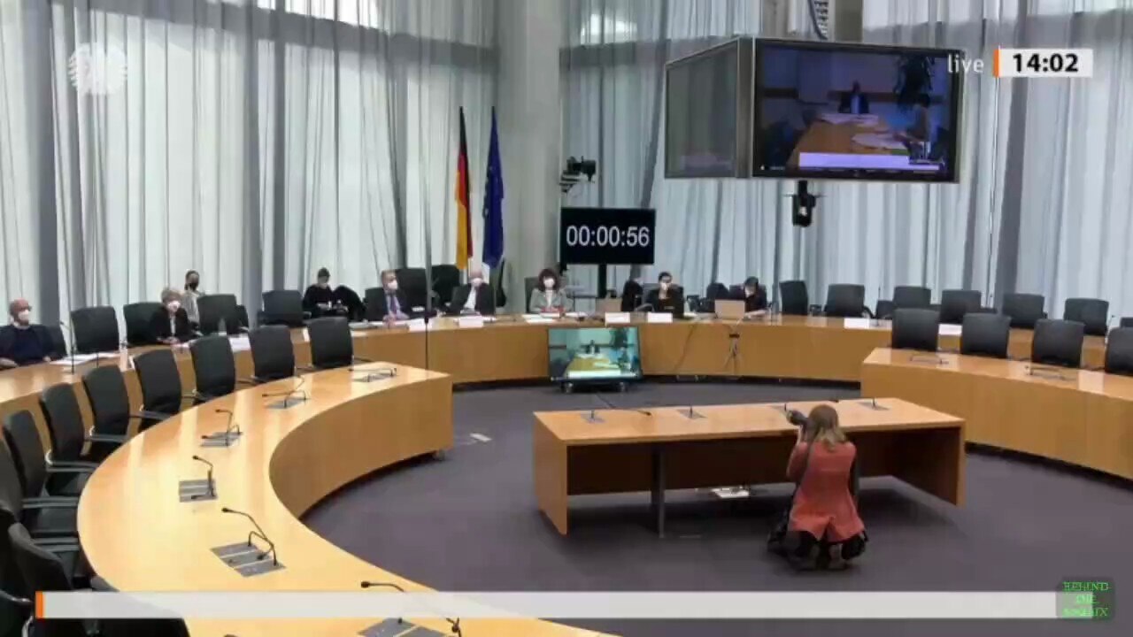 Bleibt im Verborgenen. Außer, ihr teilt es. ;)