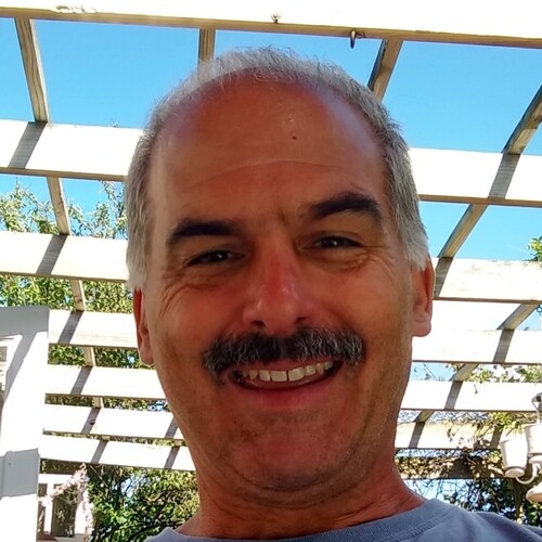 I am a foodie. I enjoy politics.