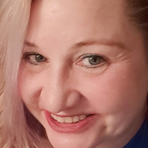 GenXer. Old-school lib. Neither Dem or Repub. 
Anti-Commie Anti-Jab.
Lover of the Holy Trinity, my spawn, animals & snow cones.
May see things differently.