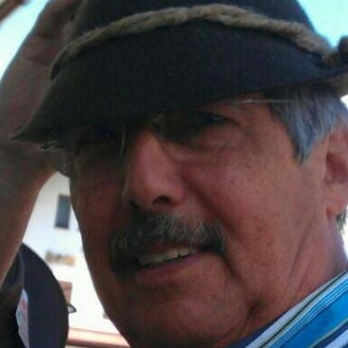 Abgeschlossen Ausbildungen Metall und Elektronik 
36 Jahre in der Sensor und Meßtechnik eines großen Sensorhersteller in...