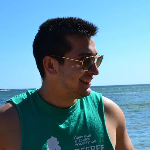 | UMaine 22’ 🐻 | Biomedical Engineering 🧬        | Beetus 🧃| 
🇺🇸