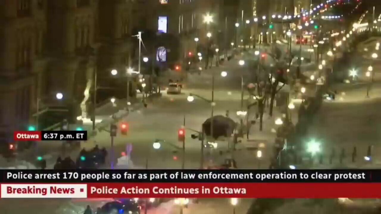 #Ottawa mayor wants to SELL confiscated Freedom Convoy trucks

Ottawa Mayor Jim Watson has praised the police crackdown on anti-mandate Freedom Convoy protesters in the Canadian capital. With the demonstrations cleared, he told state media that trucks, campers, and vehicles seized from the protesters should be sold off, claiming Prime Minister Justin Trudeau’s controversial emergency powers allow him to do so.
 

