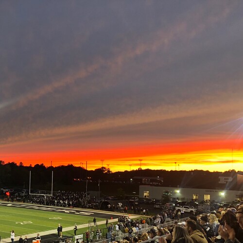 Wife Mother Lover of Jesus ✝️ and freedom 🇺🇸