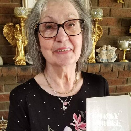 🇨🇦 🇺🇸#MAGA 100% Trump | Christian Conservative #PROLIFE #ProIsrael 2 Grandsons I Love ♡   Mother of @TrumpGirlOnFire...