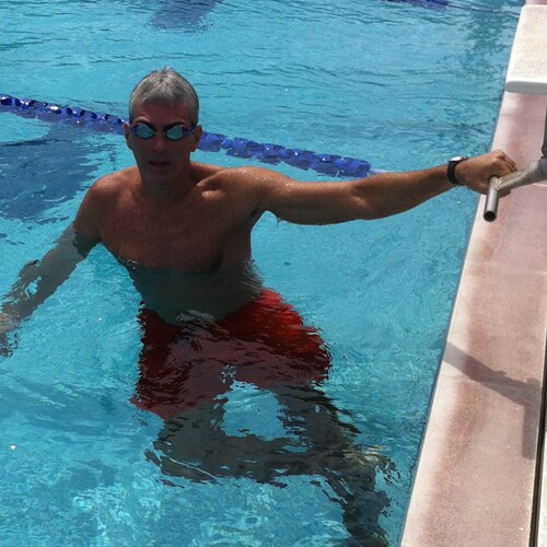 AP Econ Teacher - Englishman abroad 🇬🇧🇬🇧🇬🇧
Worked in:  🇬🇧 🇺🇸 🇧🇲 🇪🇸  🇸🇨 🇯🇵 🇿🇦 
Brexit, MAGA 🍊 and ge...