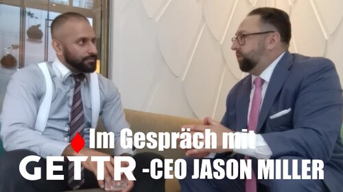 Feroz Khan im Gespräch mit GETTR-CEO Jason Miller