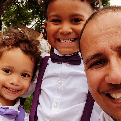 Live to CONNECT people to Jesus, INSPIRE people through worship, and CHALLENGE people to live out the truth of the Gospe...