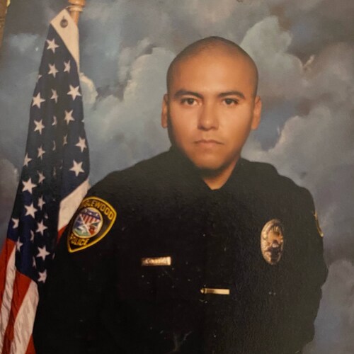 God, Family, Country. Former Police Officer & U.S. Marine. Husband, father of 4 adult children & the prefect granddaught...