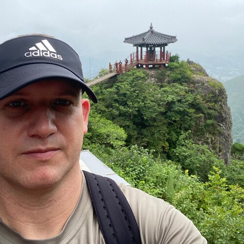 Husband, Father, Son, Proud American, Southern raised, Airborne, Do What has to be Done🍊