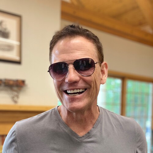 Christian, Conservative that believes in the Constitution