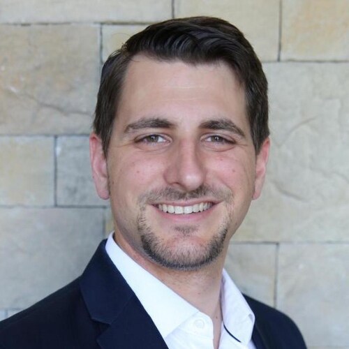 Texas lawyer ⚖️. Traveler. Political Scientist. BBQ enthusiast. Schnapps maker. 2A advocate. Lover of freedom. Alum of B...