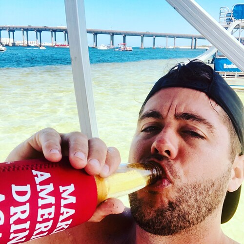 conservative, college football junkie, husband, dad, & Sunday couch potato.