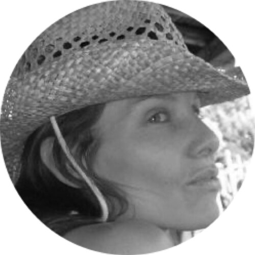 Entrepreneur, Mom, Skier, Windsurfer, Canadian Nomad.