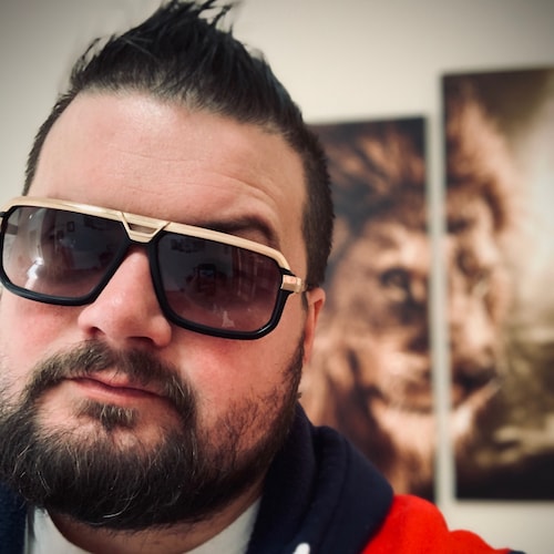 Trying to give my Three Sons the same America I grew up in. Host of “Political Idiots” podcast. Campaign Senior Adivisor...