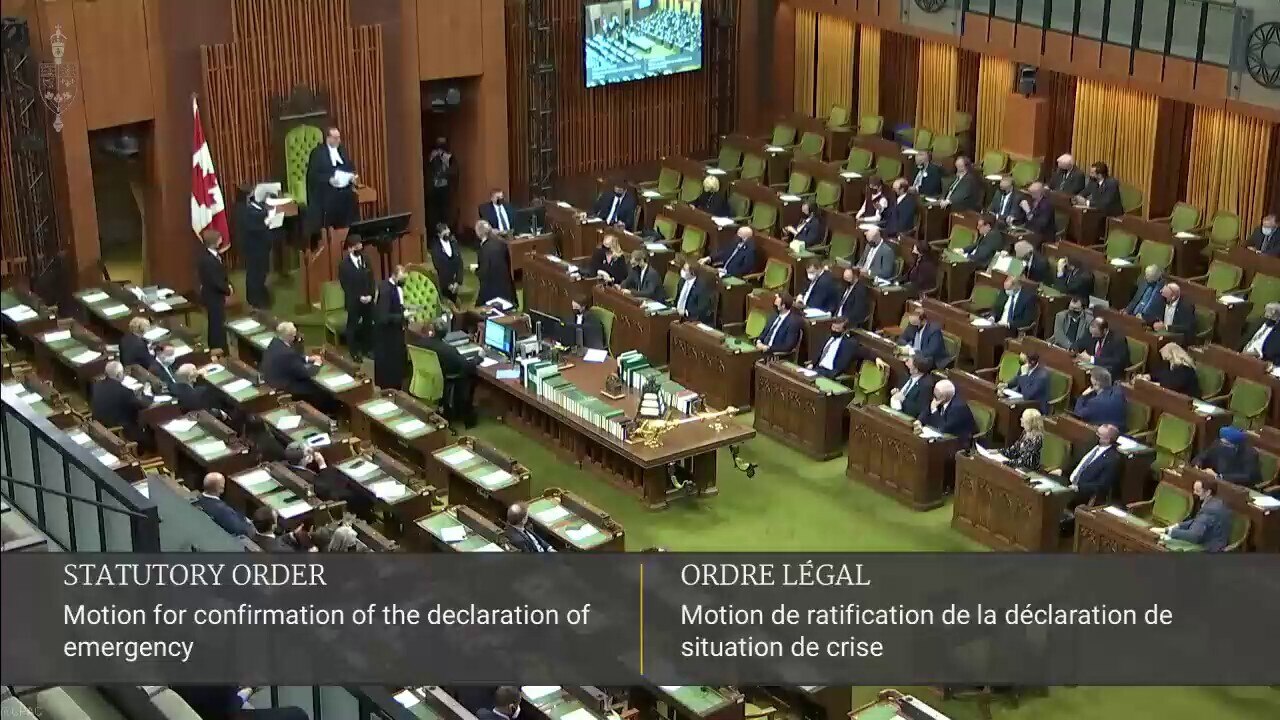 Emergency Act passed (185 Y / 151 N)
