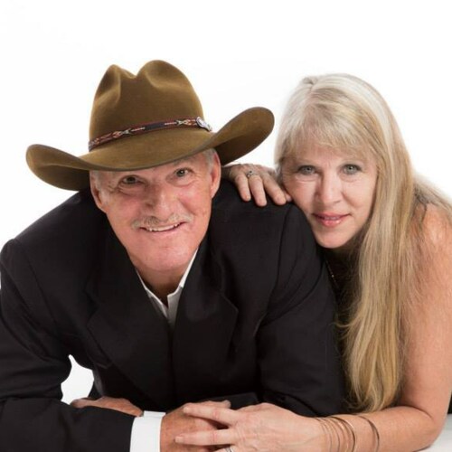 Conservative, 8 accounts banned from Twitter. In perpetual FB Jail. Love Trump! Married to my cowboy. UPDATE: My cowboy died. Where the HELL were the MED BEDS??