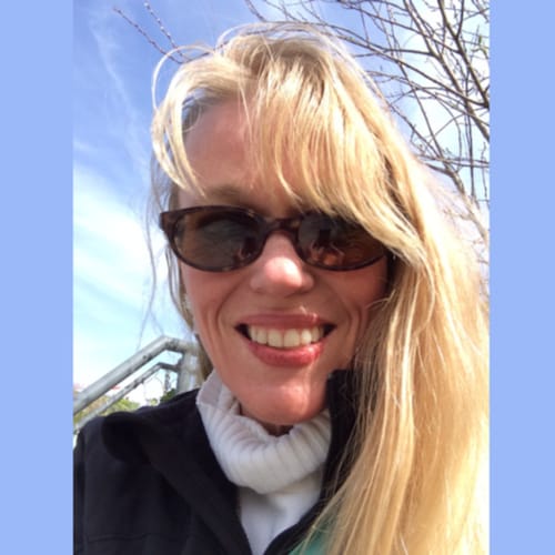 I'm a Master's Degree (Health Sciences) holding UNVACCINATED married American Christian woman. Grandpa created FDR's Fir...