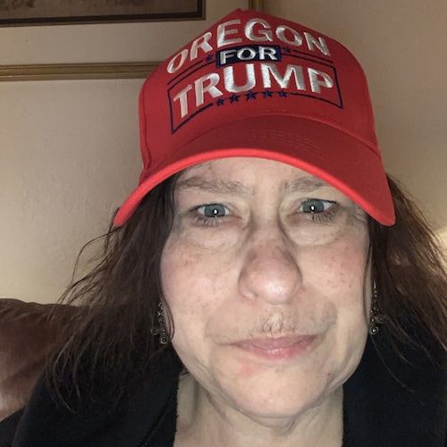 Native Oregonian! Huge Duck fan. Strong patriot! Married 31 years!
Both of us are MAGA conservatives,