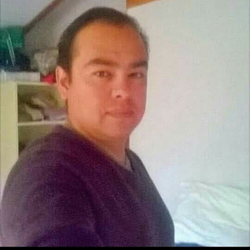 Christian (Catholic), drummer, poet; God above all.Crisitano (Catolico) baterista, poeta, Dios por encima de todo y de t...