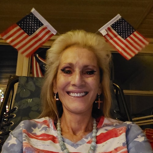 Genealogist, Docent
🙏God, 🇺🇸Country, ⚖Truth
📜Constitutionalist, #SaveAmerica 
UNITY
Follow Court Cases
Marathon til.2024 #MAGA
truthsocial.com/@RealLisaBeni
