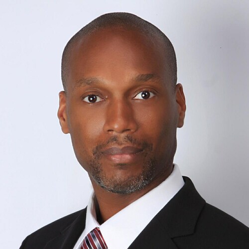 Travis Washington Jr