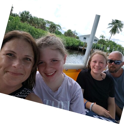 Christian, Father, Husband. 1st Amendment, 2nd Amendment
Love being outdoors and the Arkansas Razorbacks
MAGA   FJB   LG...