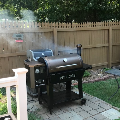 Retired factory worker likes smoking food maga follower support 2A