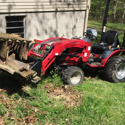 Air Force Veteran, Grandfather of 5 great boys
Fat, dumb and happy living a simple life