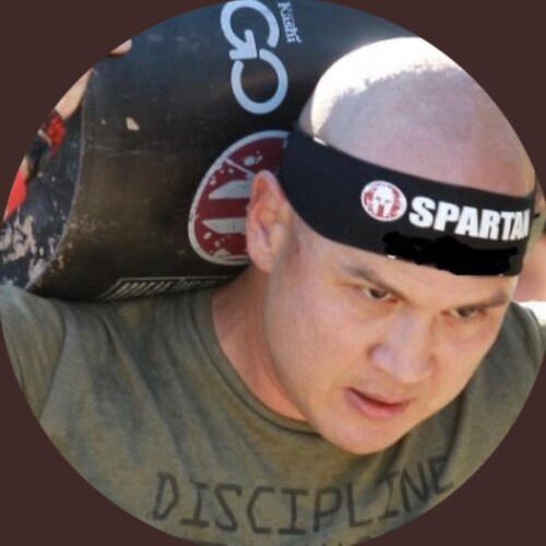 Roman Catholic trad, anti-war, anti-statist, monarchist (Christ is King!), Latinist. Resistite fortes in fide. #texit