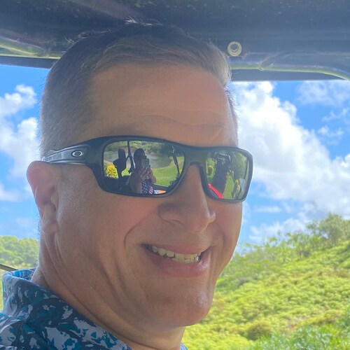 Father of 3 uniquely amazing kids and husband to the Queen of CL. Devoted to following my Lord and Savior Jesus Christ and sharing His word. 2A-NRA-Trump 2024