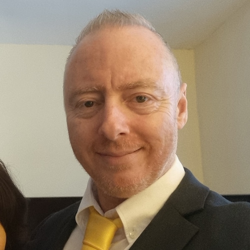 We the people need to fight for our freedom. I h8 corrupt governments big Pharma,big tech,the whore legacy media and the...